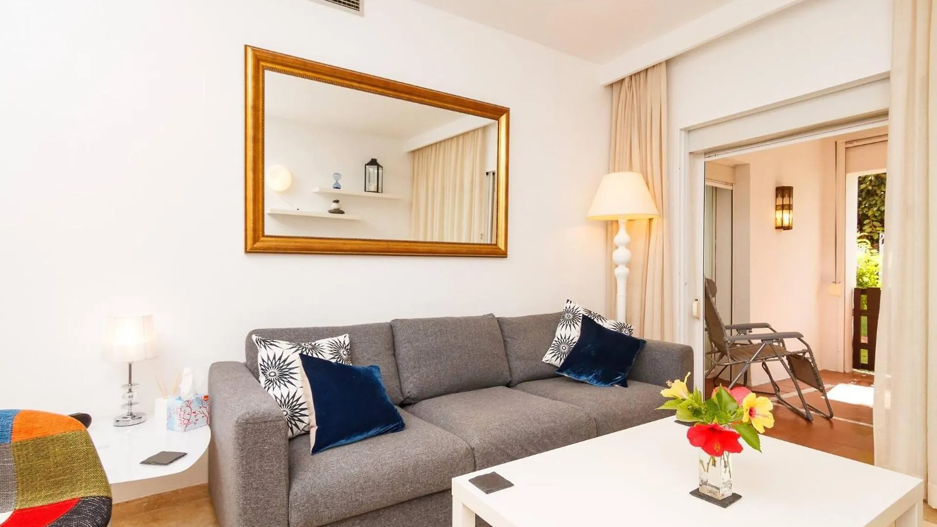 Avalon Apt Costalita Close To The Beach And Golf Estepona Apartment