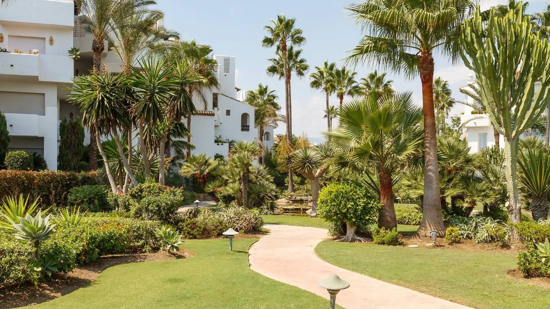 Apartment Avalon Apt Costalita Close To The Beach And Golf Estepona